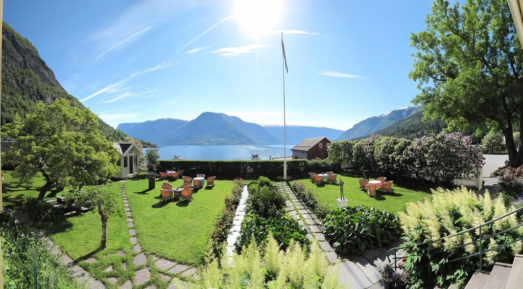Walaker Hotel Solvorn Luaran gambar