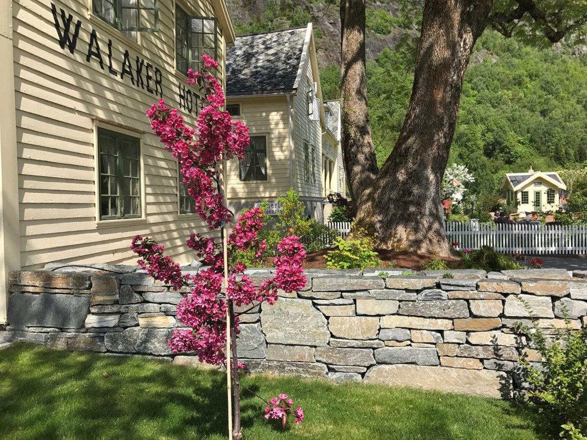 Walaker Hotel Solvorn Luaran gambar