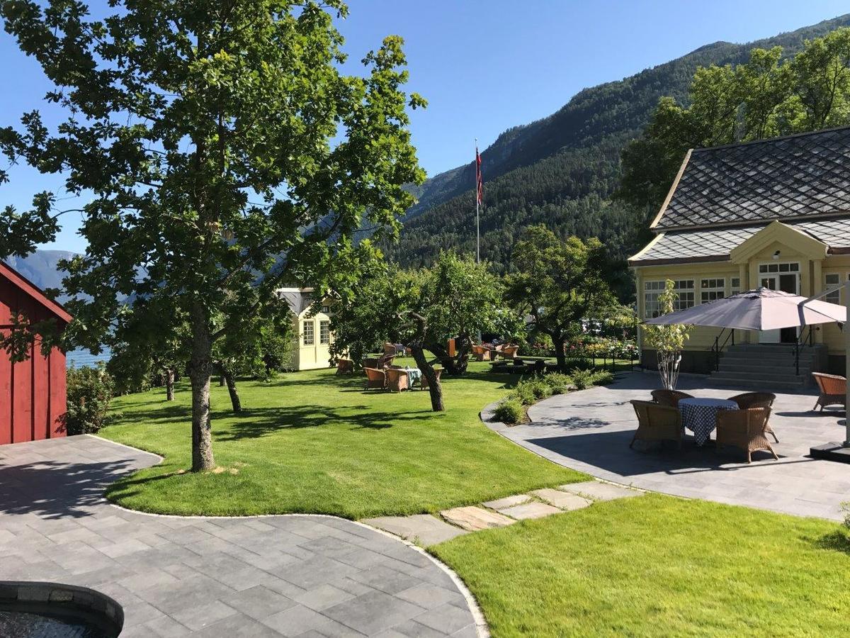 Walaker Hotel Solvorn Luaran gambar