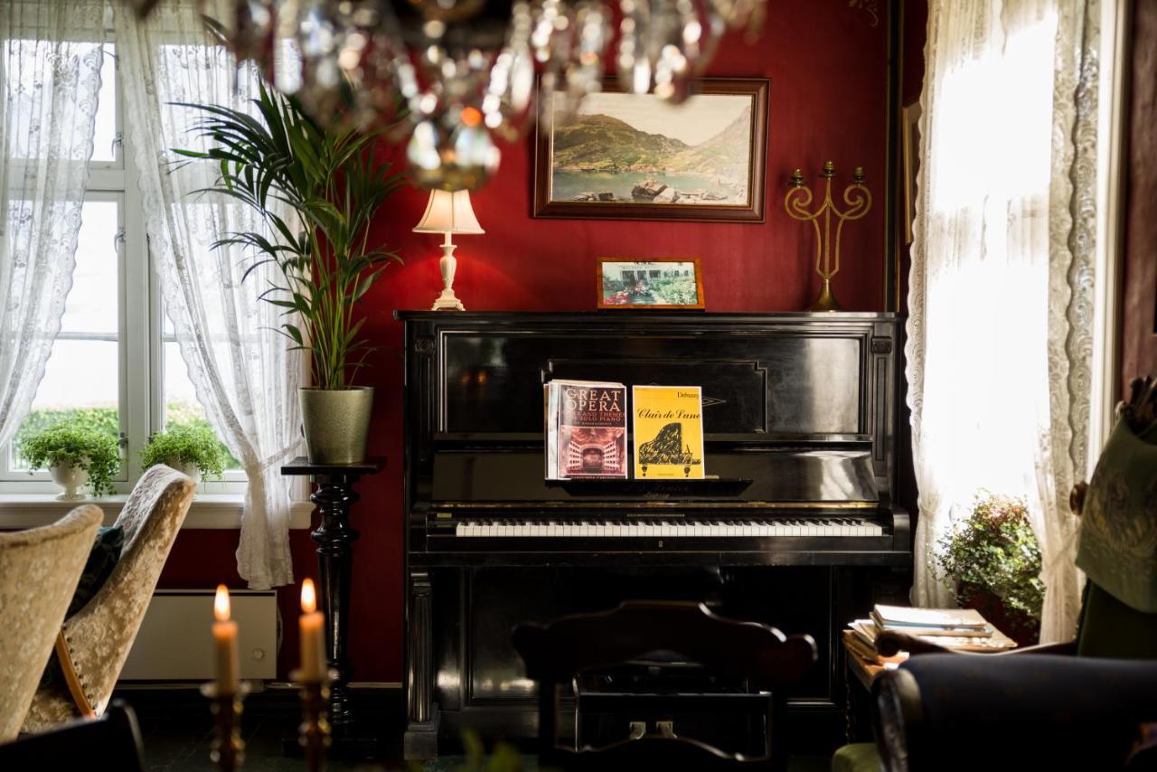 Walaker Hotel Solvorn Luaran gambar
